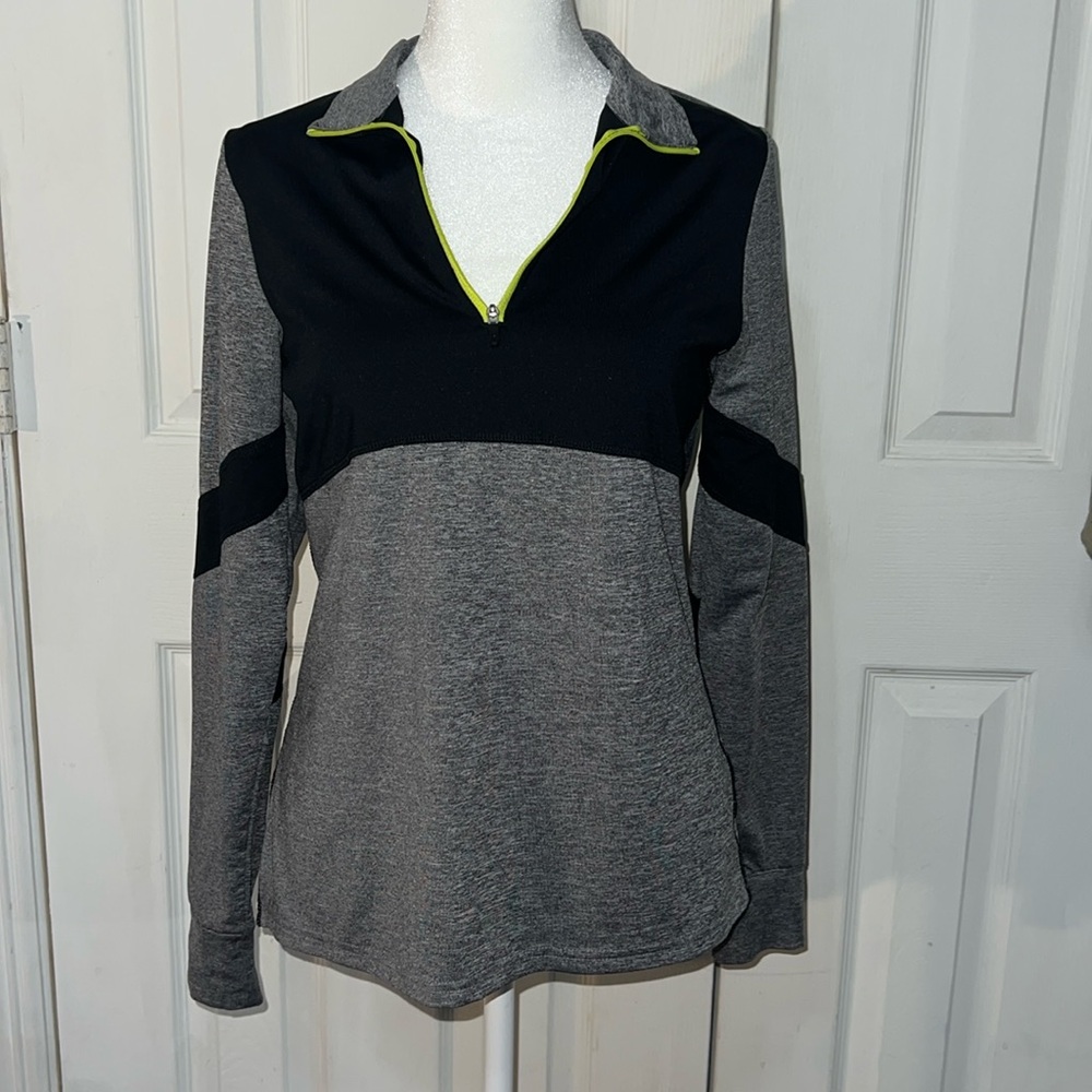 B c g Women's Gray Track long sleeve Active wear